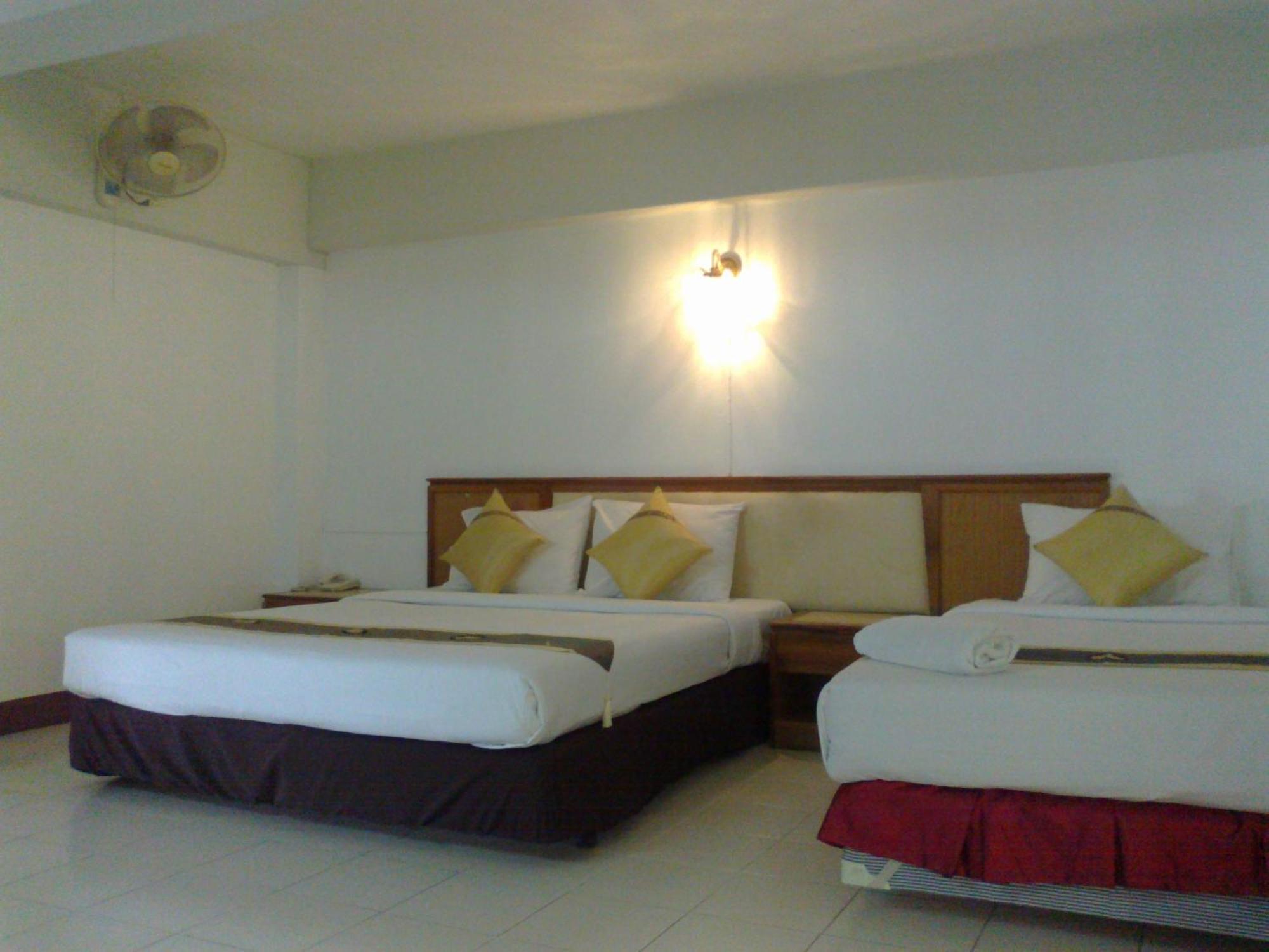 Top North Hotel Chiang Mai Eksteriør billede