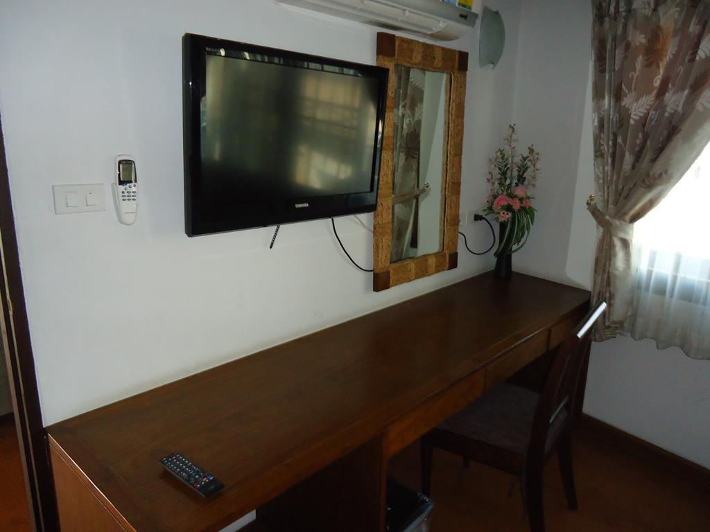 Top North Hotel Chiang Mai Eksteriør billede