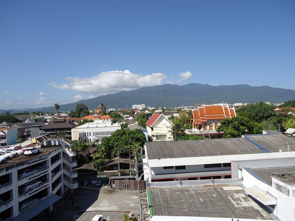 Top North Hotel Chiang Mai Eksteriør billede